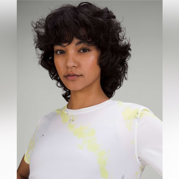 Lululemon High-Neck Running & Training T-Shirt Electric Lemon Multi - Size 4 - Picture 4 of 9